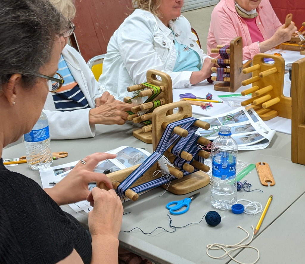 #242  Roiana Buckmaster – Introduction to Weaving on an Inkle Loom  Evening Thursday $50