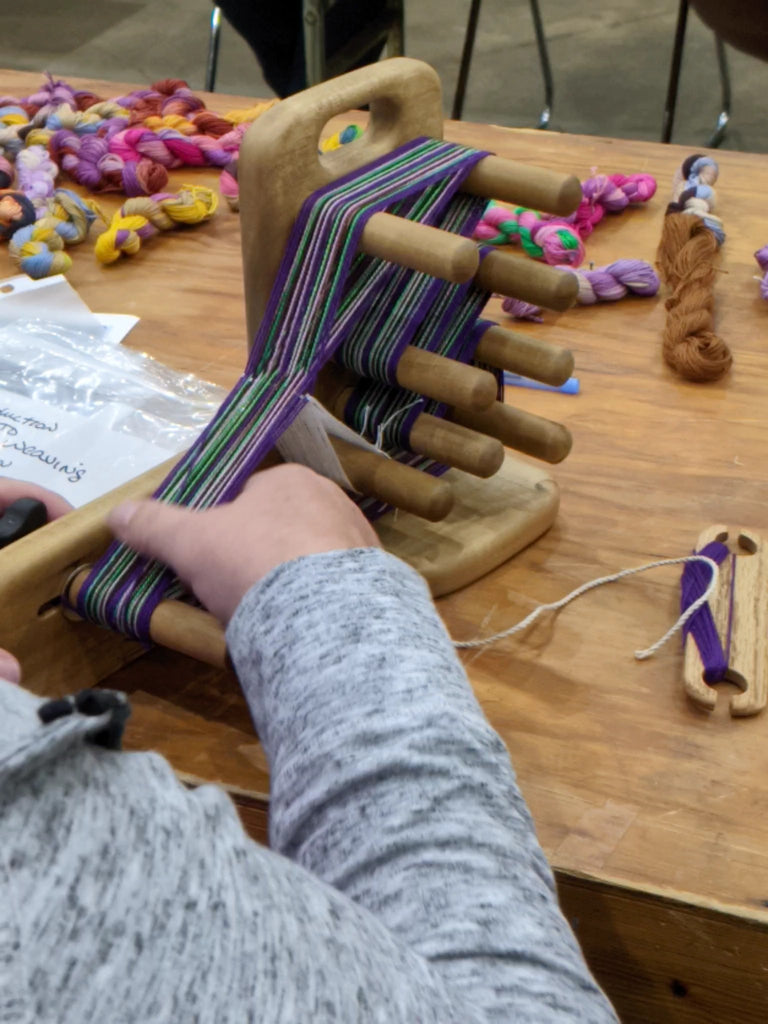 #242  Roiana Buckmaster – Introduction to Weaving on an Inkle Loom  Evening Thursday $50